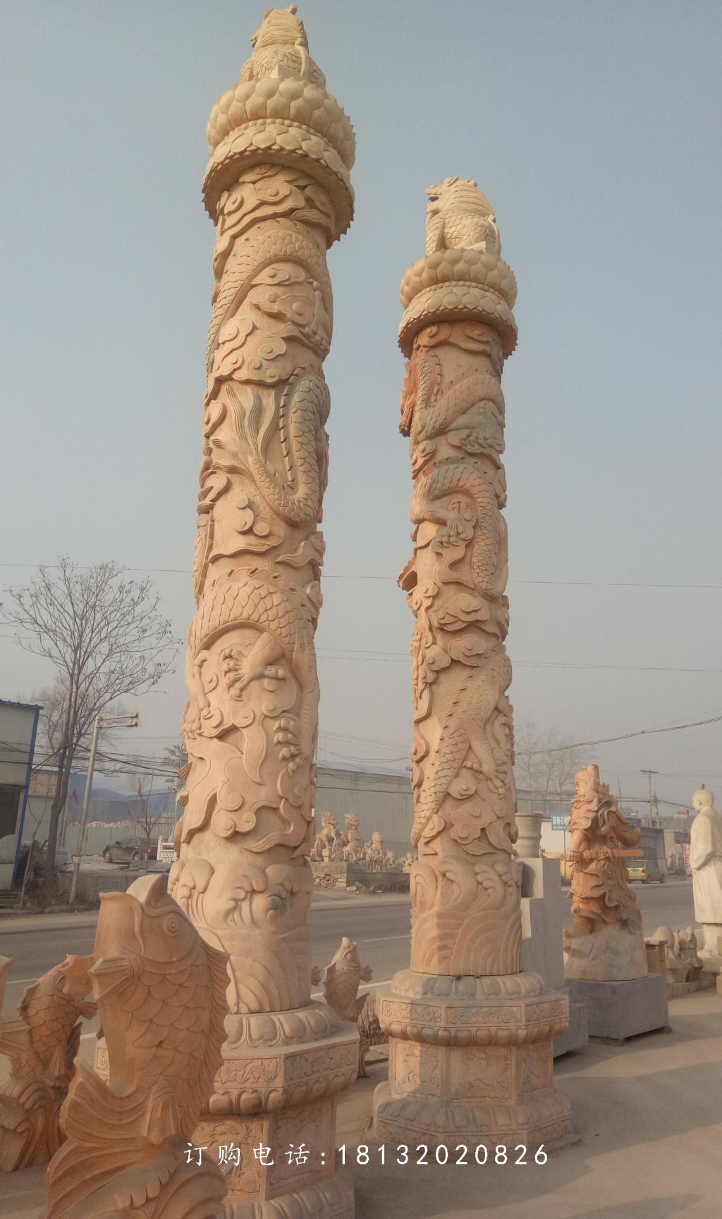 晚霞紅龍柱石雕，廣場(chǎng)龍柱石雕