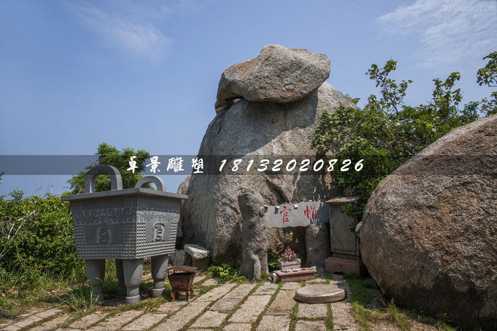 四腳銅鼎，仿古銅鼎雕塑