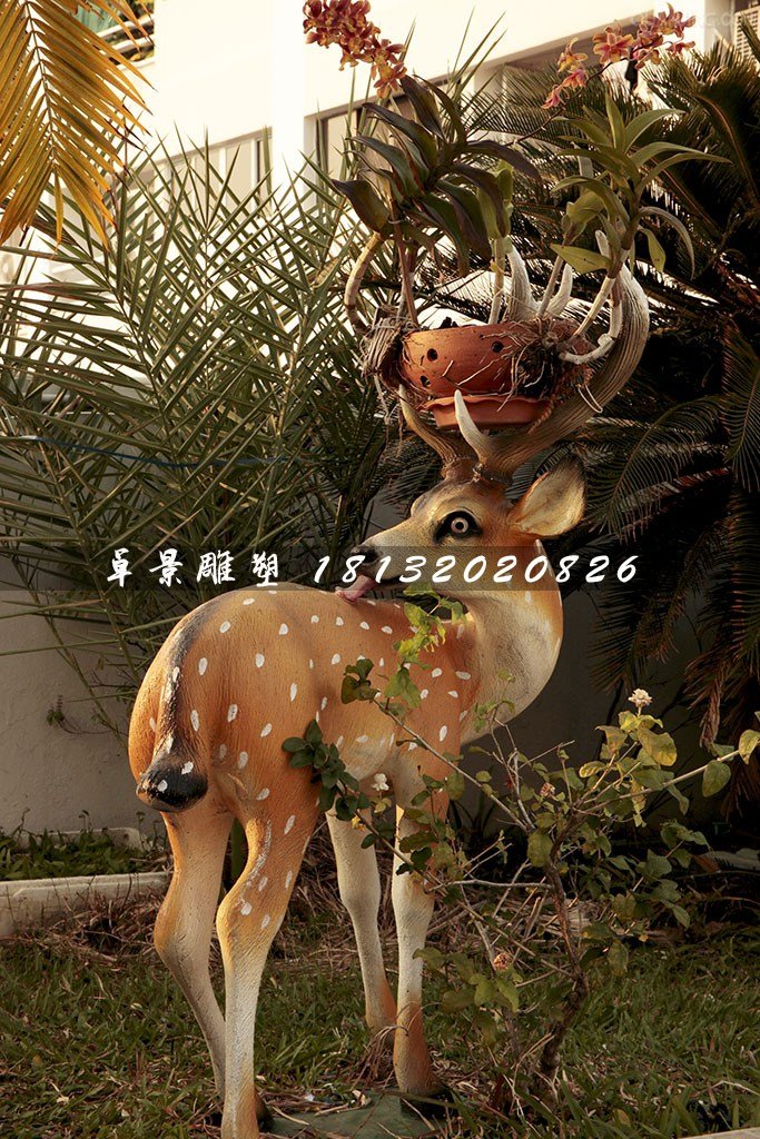 回頭鹿雕塑，玻璃鋼仿真動物