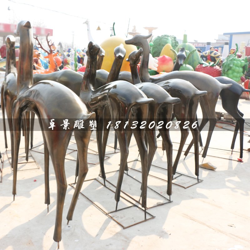 抽象小鹿雕塑，玻璃鋼仿銅動(dòng)物 (3)