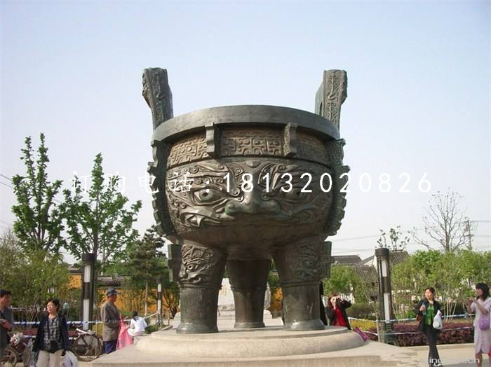大型銅鼎，三足鼎雕塑