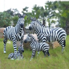 斑馬一家雕塑，玻璃鋼動物雕塑