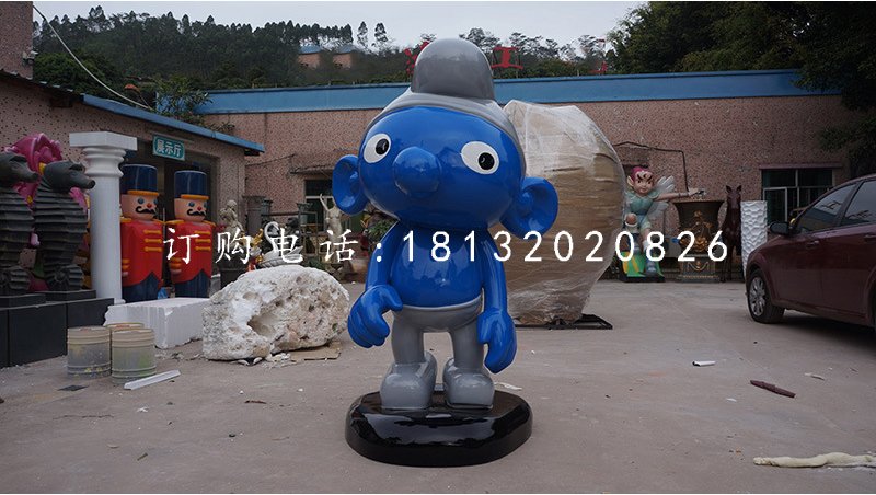 卡通人物雕塑，玻璃鋼藍(lán)精靈