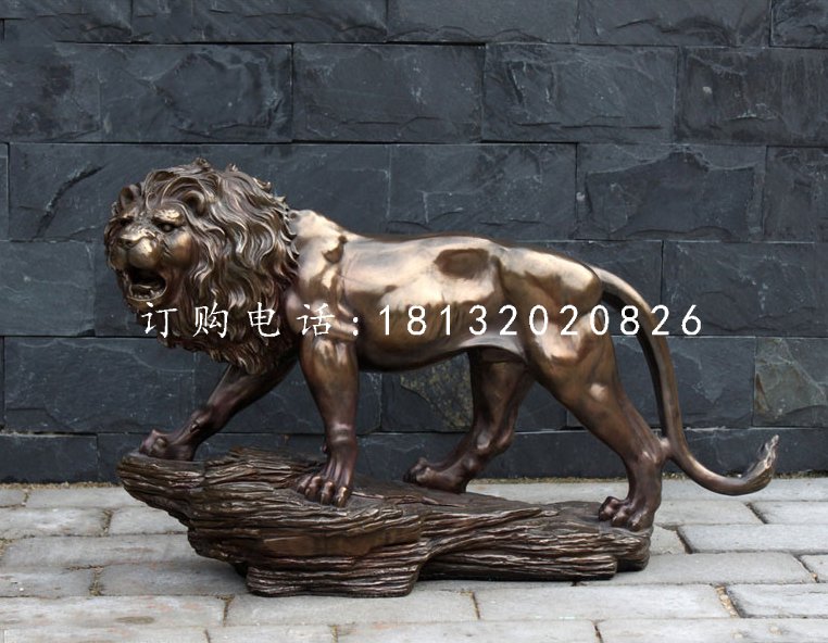 非洲獅銅雕，廣場銅獅子