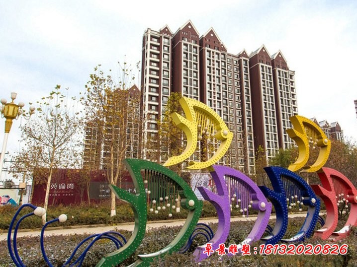 不銹鋼抽象魚群雕塑，小區公園景觀雕塑
