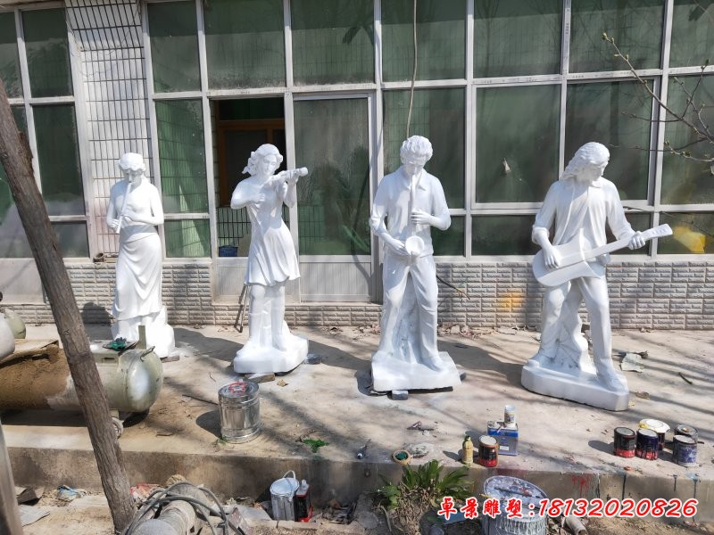 演奏樂(lè)器的人物石雕