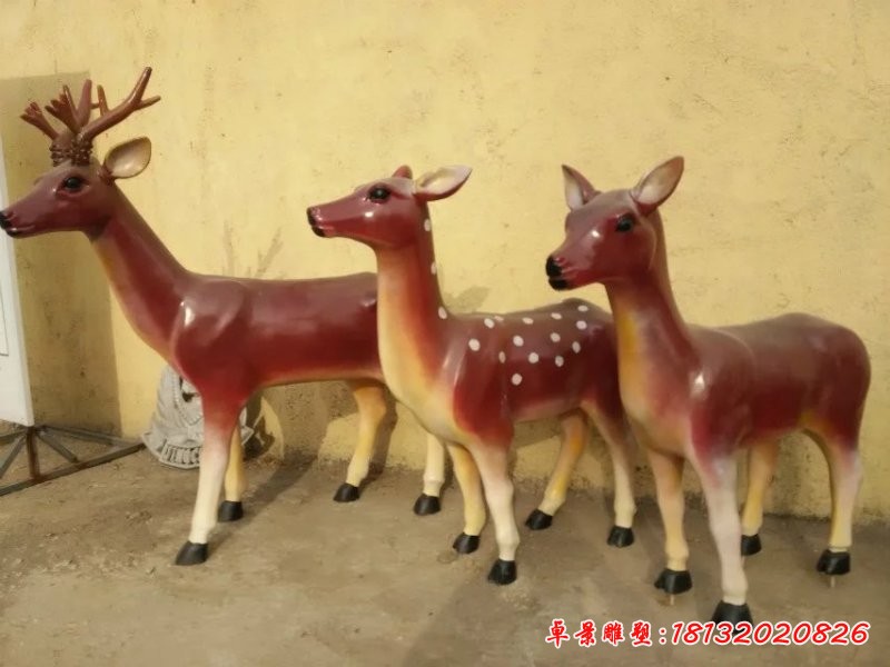 玻璃鋼小鹿雕塑，仿真梅花鹿雕塑