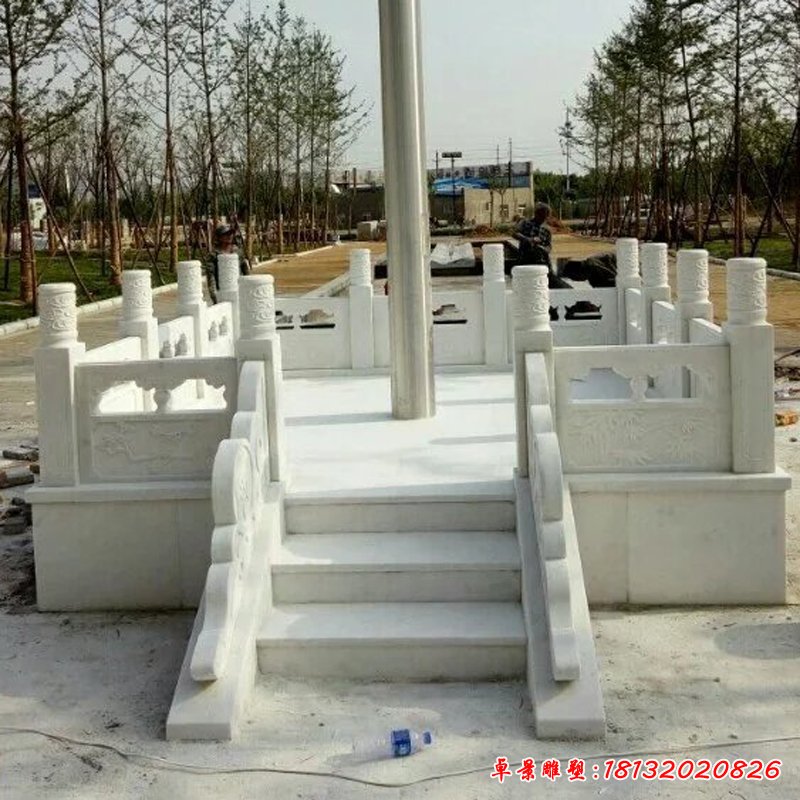 漢白玉升旗臺，石雕升旗臺