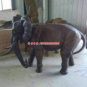 銅雕塑大象