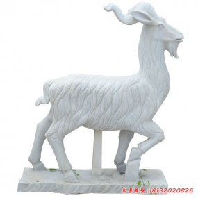 羊大型雕塑