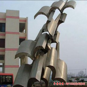 校園標(biāo)志性雕塑