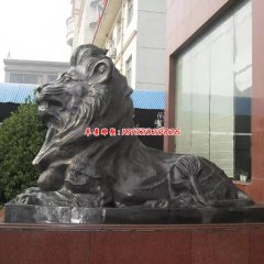 銀行銅獅子