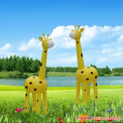 卡通長頸鹿雕塑
