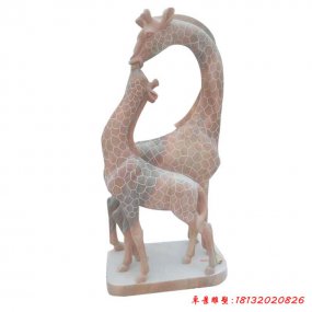 長(zhǎng)頸鹿的雕塑