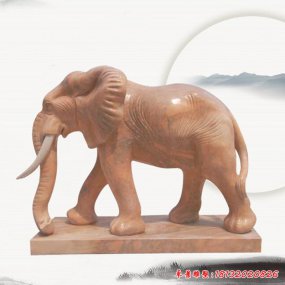 大象門(mén)口雕塑