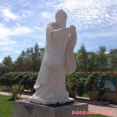 孔子塑像廣場撤回