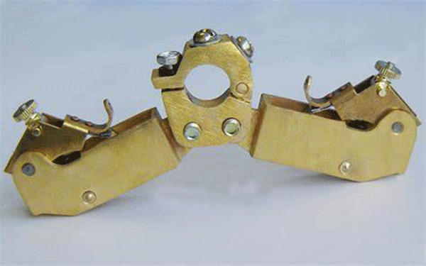 什么是電機刷架(碳刷架)_刷架有什么作用？——西安西瑪電機